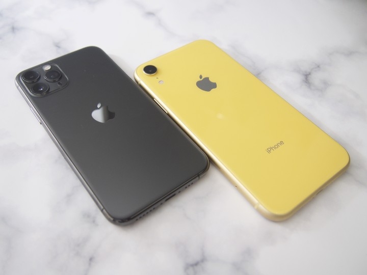 iPhone 11 Pro vs iPhone XR 久違的開箱~~三眼怪在此！