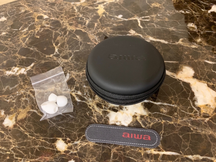 [開箱] Hi Res耳機初入手- AIWA HP-VH50