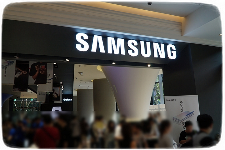 更新!!我真的剁手去買一台10+ 了《Galaxy Note10 旗艦體驗》智慧生活的指揮家 >> S Pen 就是好用的讓我回不去了