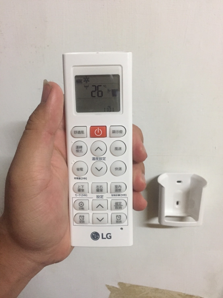 [不專業開箱] LG冷暖空調 LSN-28DHP