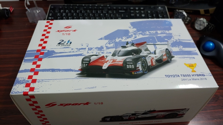 [開箱]1/18 SPARK Toyota TS050 2018