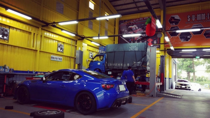 全方位再進化!Goodyear 頂級全天候街胎F1A5 BRZ乾濕地測試心得分享