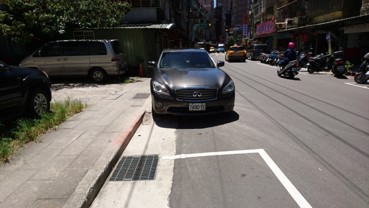 超沒水準的違規停車 車號:7480-YE 台北市景華街