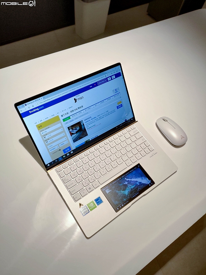 ZenBook Edition 30 白色高質感皮革精品筆電開箱
