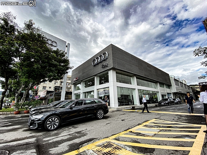 點我看大圖 【就是這個光】Audi A7 45TFSI Quattro 台北開箱