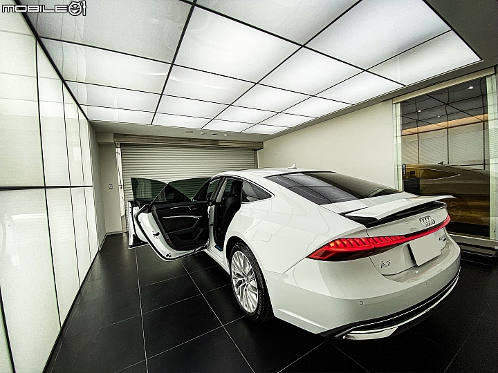 點我看大圖 【就是這個光】Audi A7 45TFSI Quattro 台北開箱