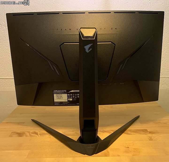技嘉撿到槍 AORUS CV27Q HBR3 新機 2K-165 曲面電競螢幕新開箱