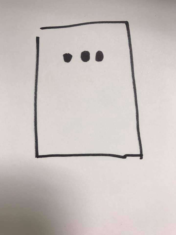 手機三顆鏡頭要排的好看也是學問