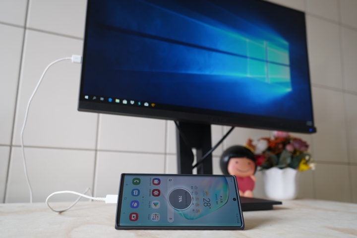 【體驗分享】翻轉你的視界「ViewSonic VG2455」人體工學設計多角度旋轉顯示器