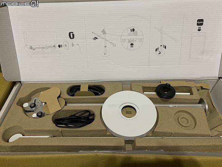 貴鬆鬆的Dyson Lightcycle™檯燈試用心得
