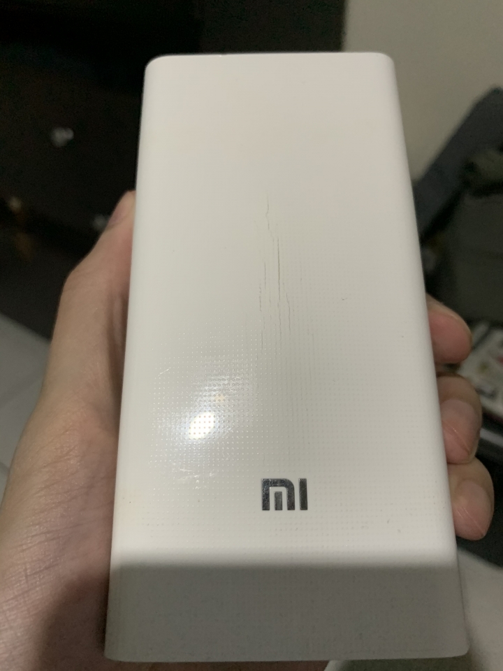 小米行動電源竟然膨脹了