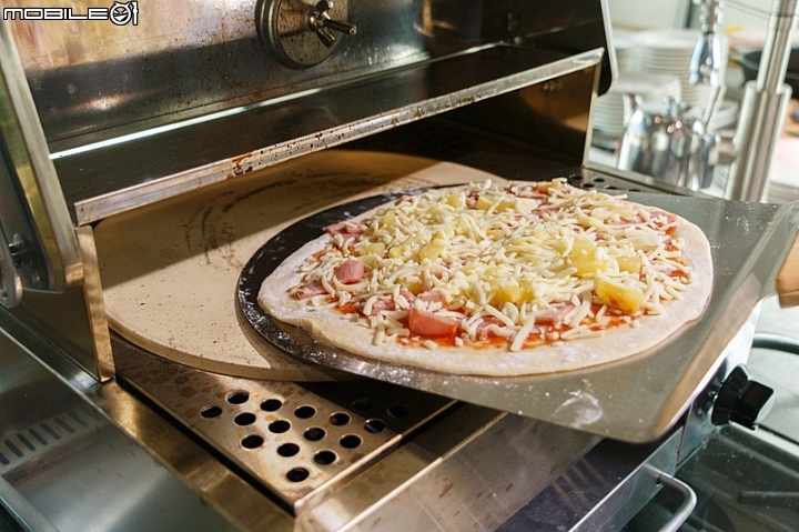 OvenPlus 多功能Pizza烤肉爐 成為烤肉好手不是夢