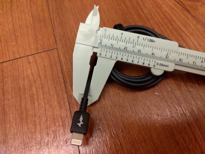 開箱-Avier Stone系列高速充電傳輸線,一款經濟又實惠的Lightning傳輸線