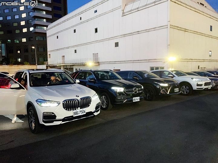 【遊記】洗車嘴砲不如來一聚 - W213 車友中秋胡同燒肉吃到飽！