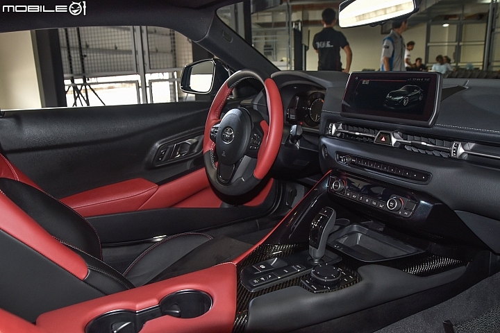 Toyota GR Supra 麗寶賽道試駕 不負經典美名 成就更高駕馭樂趣!