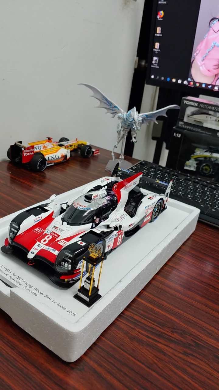 [開箱]1/18 SPARK Toyota TS050 2018