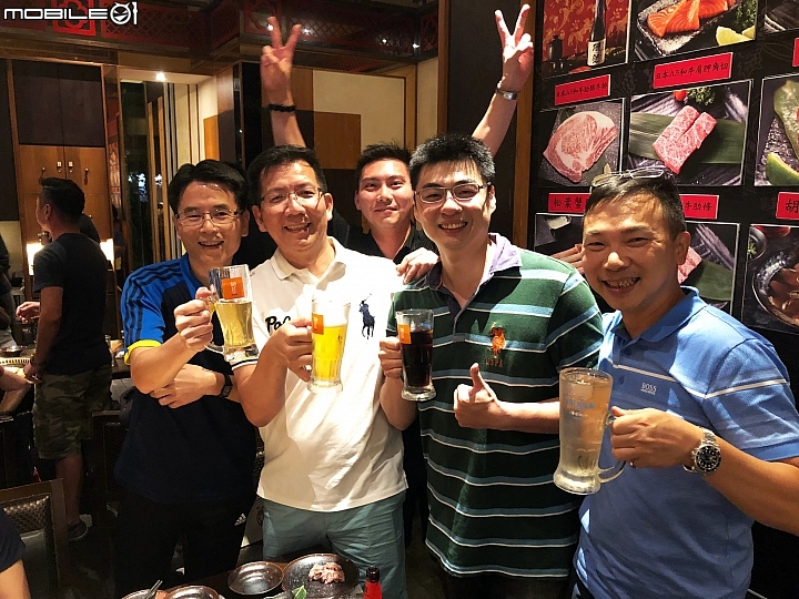 【遊記】洗車嘴砲不如來一聚 - W213 車友中秋胡同燒肉吃到飽！