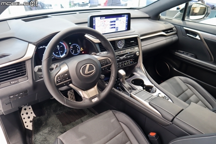【正式售價公佈】Lexus小改款RX全面標配全速域ACC、車道維持、Carplay與主動式LED頭燈