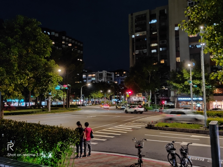 realme 3 pro使用兩個月心得(含GCAM測試)