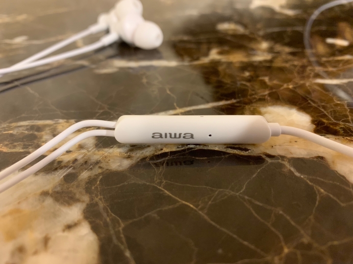 [開箱] Hi Res耳機初入手- AIWA HP-VH50