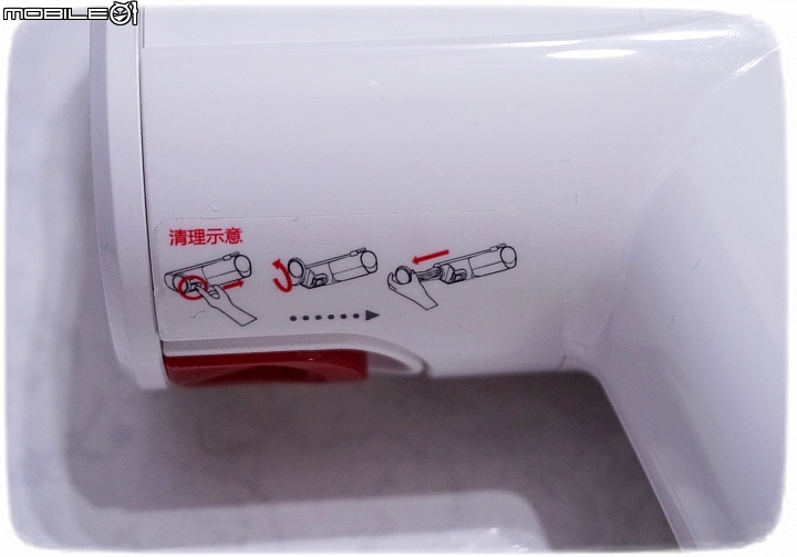 試用《PUPPY小狗電器T10 Home無線手持吸塵器》不管黑狗白狗,能讓全家人遠離塵蟎的,就是小狗