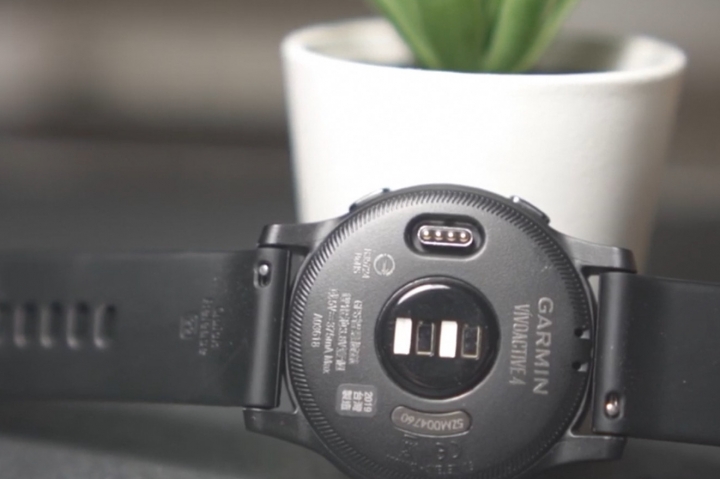 【開箱】GARMIN Vivoactive 4 開箱評測(內含評測影片)