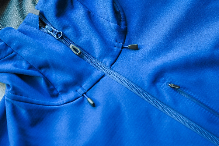 [ 開箱啦 ] Mammut 長毛象 Ultimate V SO Hooded 輕薄軟殼外套首選