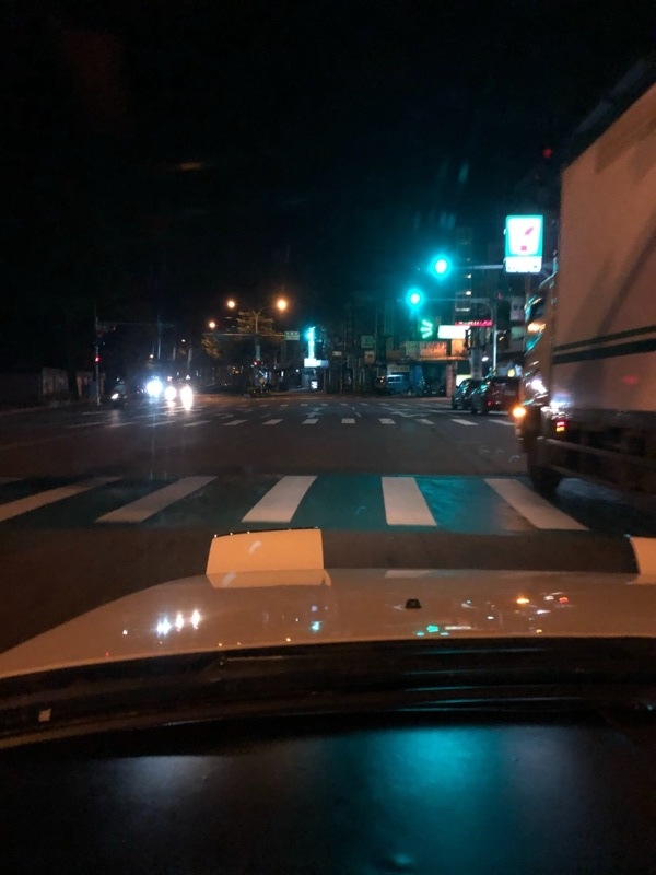 經典 AE86 老車~來企貼隔熱紙了...全車T2-30