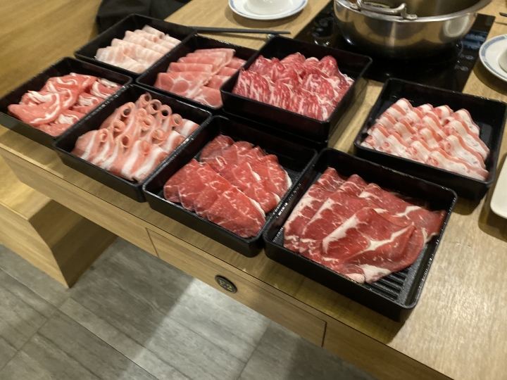 Apple iPhone 11 Pro Max 拍攝 - 林口 銅 麻辣火鍋