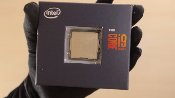 用於改裝最新款 Apple iMac 27 的 i9–9900K 開箱 Intel 旗艦處理器