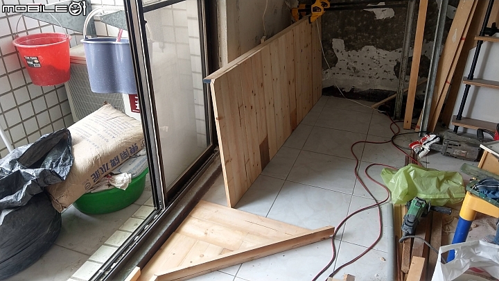 【DIY】北歐輕工業風 臥室 輕裝潢改造(圖多)