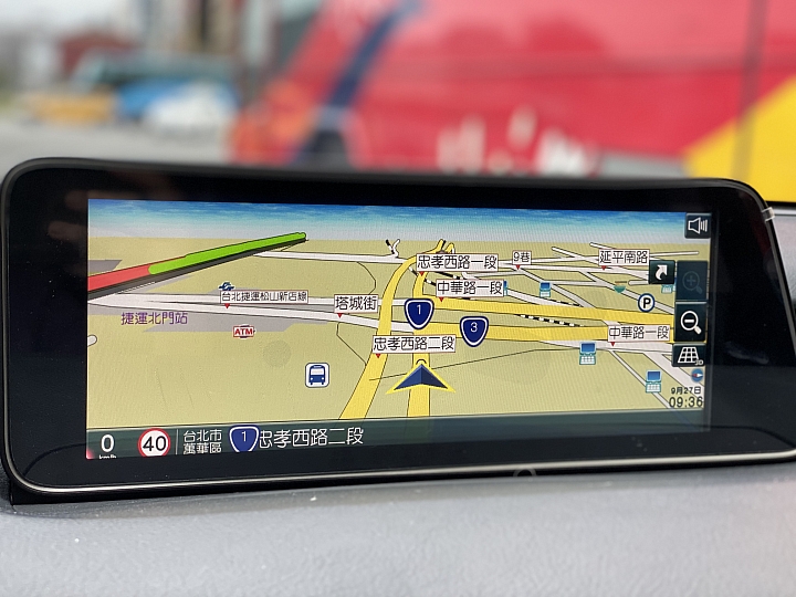點我看大圖 Rx200t安裝 CarPlay 後音響畢業了😅