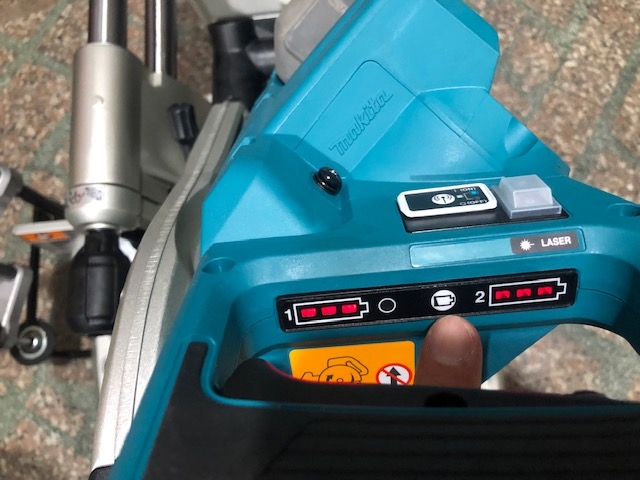 牧田DLS111Z木工多角切割機開箱分享