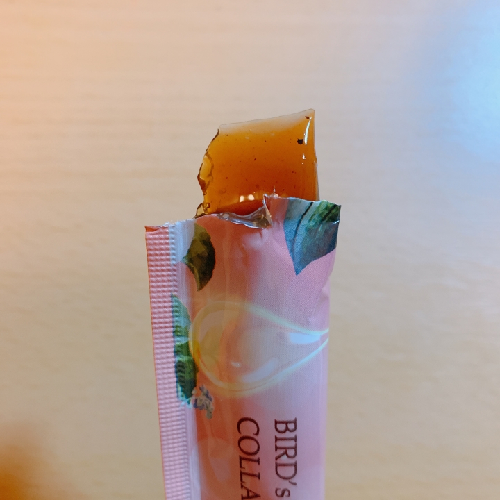 分享一下最近吃的兩種保健美顏產品