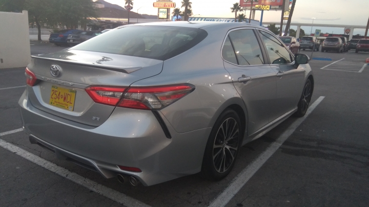 街拍 美規版 CAMRY 10代