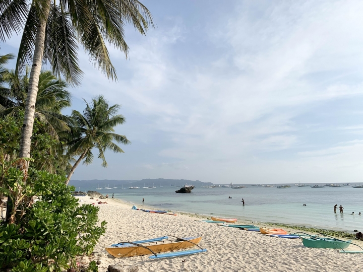 【2019長灘島】夢幻白色沙灘上的私密餐廳「 Wahine Beach Bar & Restaurant 」