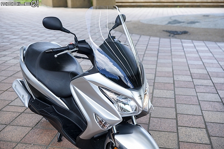 SUZUKI Burgman 200 ABS試駕 超大車箱純正休旅風