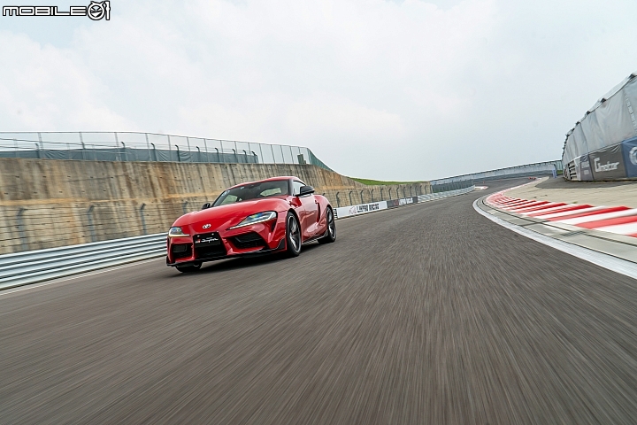 Toyota GR Supra 麗寶賽道試駕 不負經典美名 成就更高駕馭樂趣!