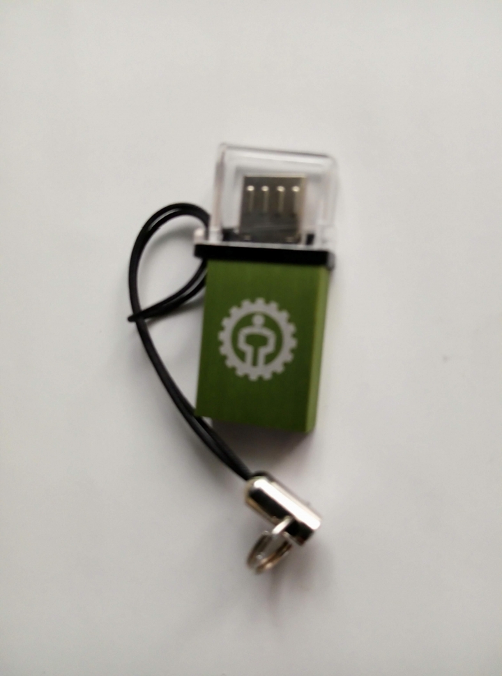 刪除隨身碟內建的唯讀光碟機