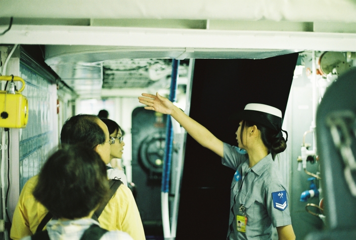 [Canon EOS 300]黑輪知性之旅[Kodak 200][50mm]