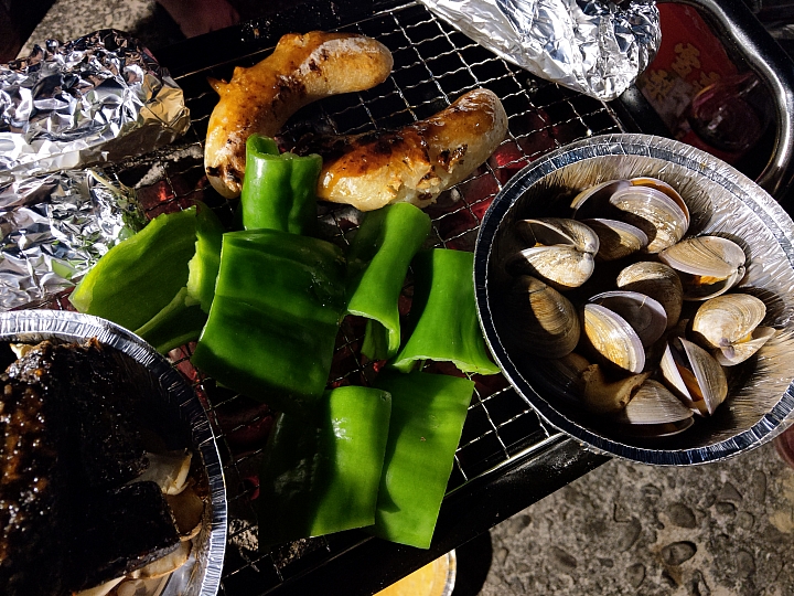 夯肉~htc U12+