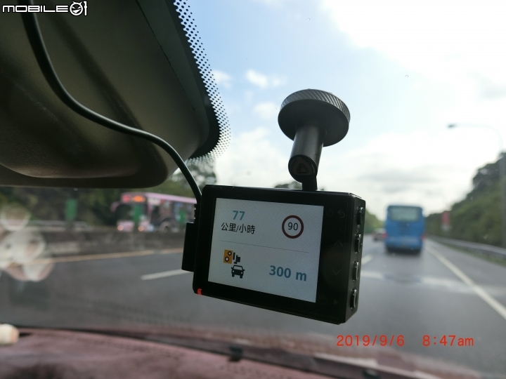 我行我攝好上手~Garmin Dash Cam行車紀錄器小鋼炮 試用分享