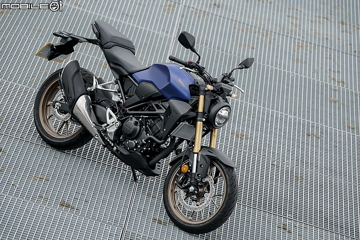 2019 HONDA CB300R 試駕 極輕量運動街跑誕生