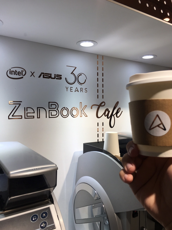 信義區Zenbook cafe快閃店體驗心得，圖多