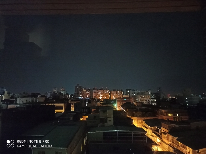 紅米 note 8 pro 貝母白 開箱在台灣