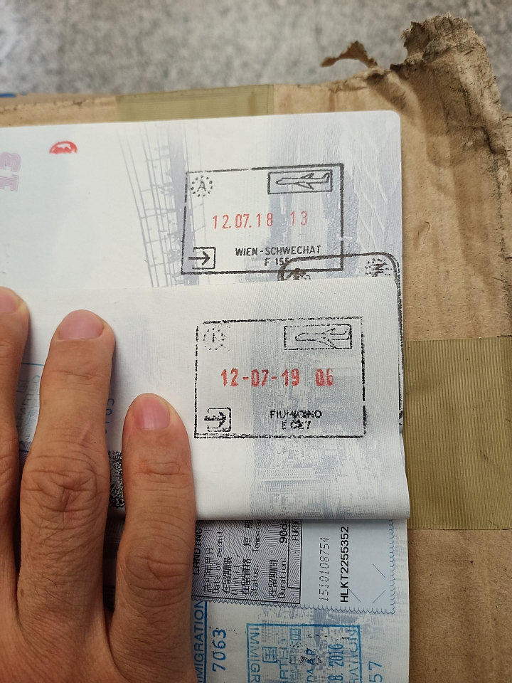 鐵馬騎幻旅程 maktub - 義瑞法之旅   （最終篇 : 巴黎戴高樂機場   全文完）