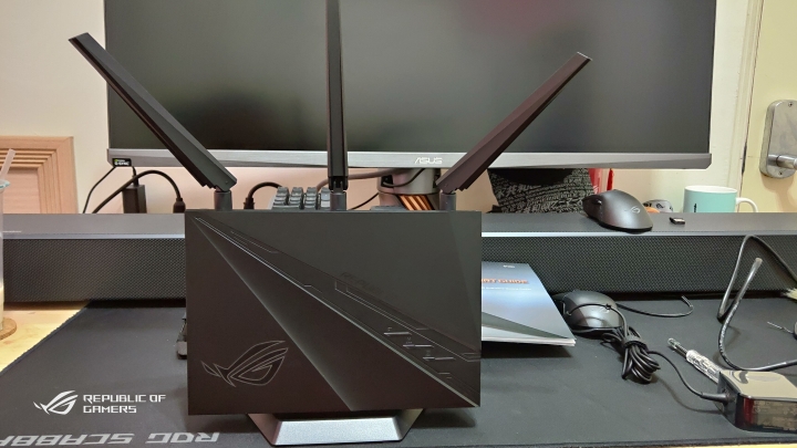 ROG GT-AC2900專業遊戲路由器（簡單開箱）