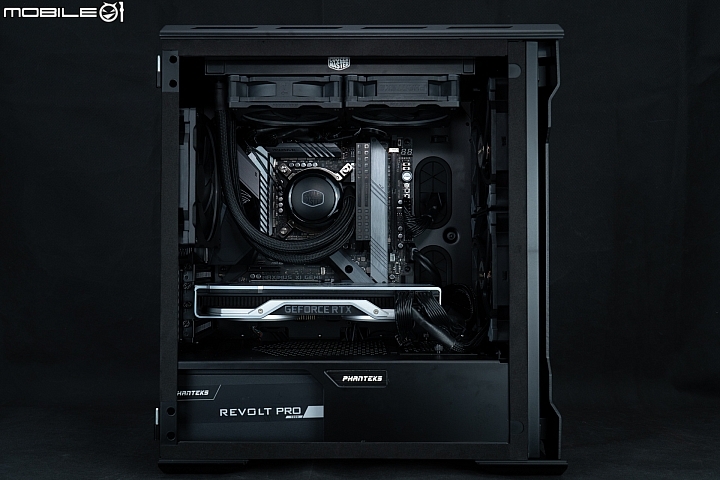點我看大圖 穠纖合度的Evolv (? Phanteks Enthoo Evolv MATX