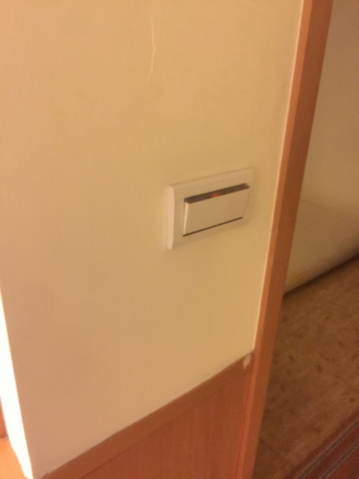 電燈開關壞掉