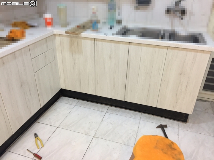 [DIY]超低成本櫥櫃軟片貼皮換色
